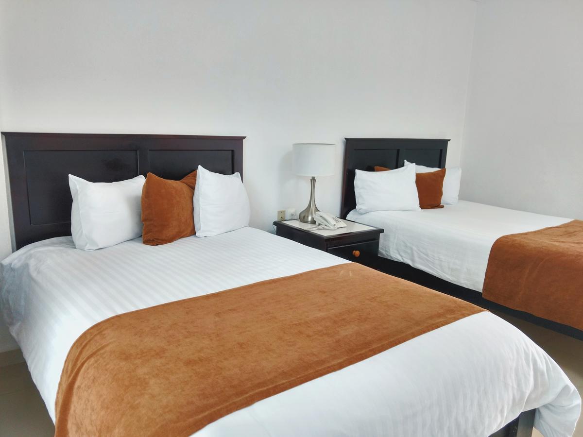 Hotel Real Primaveras Escárcega Extérieur photo