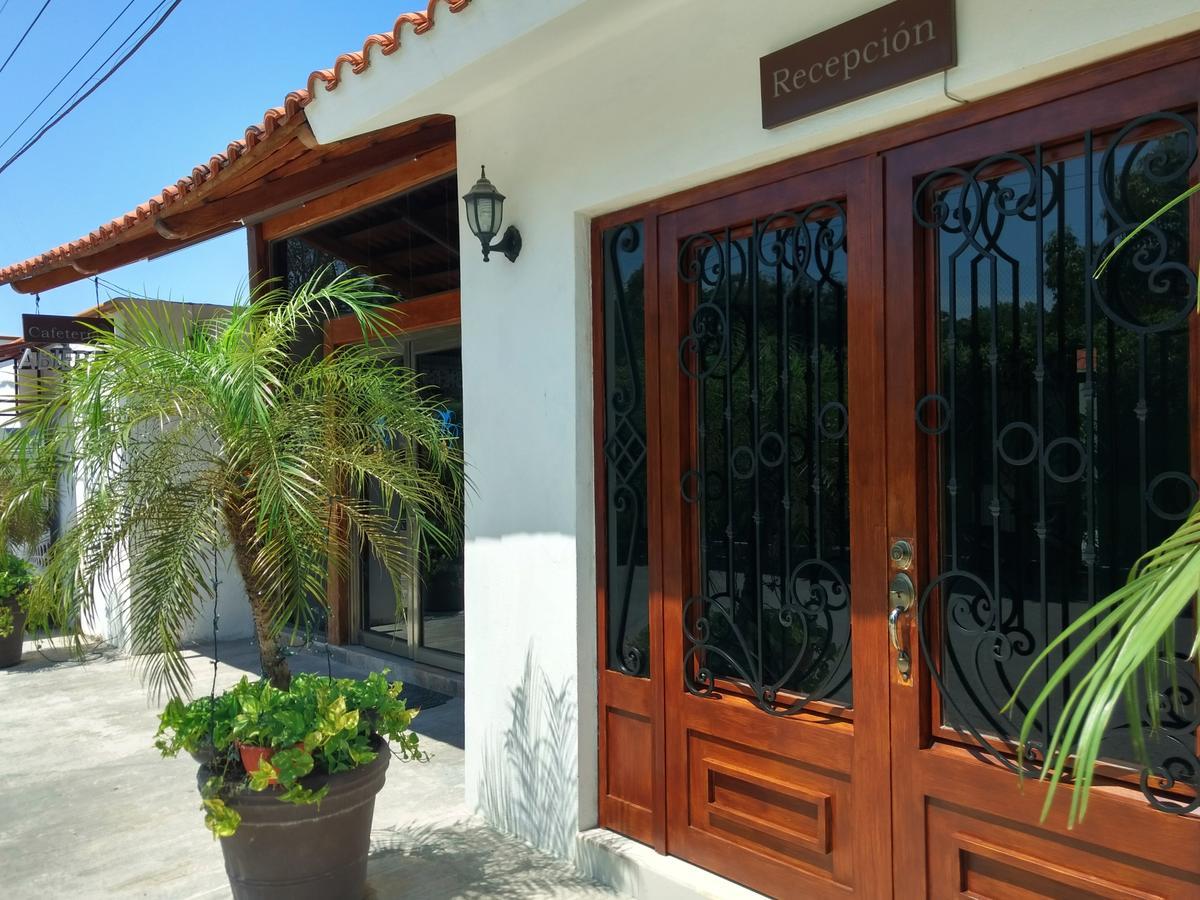 Hotel Real Primaveras Escárcega Extérieur photo